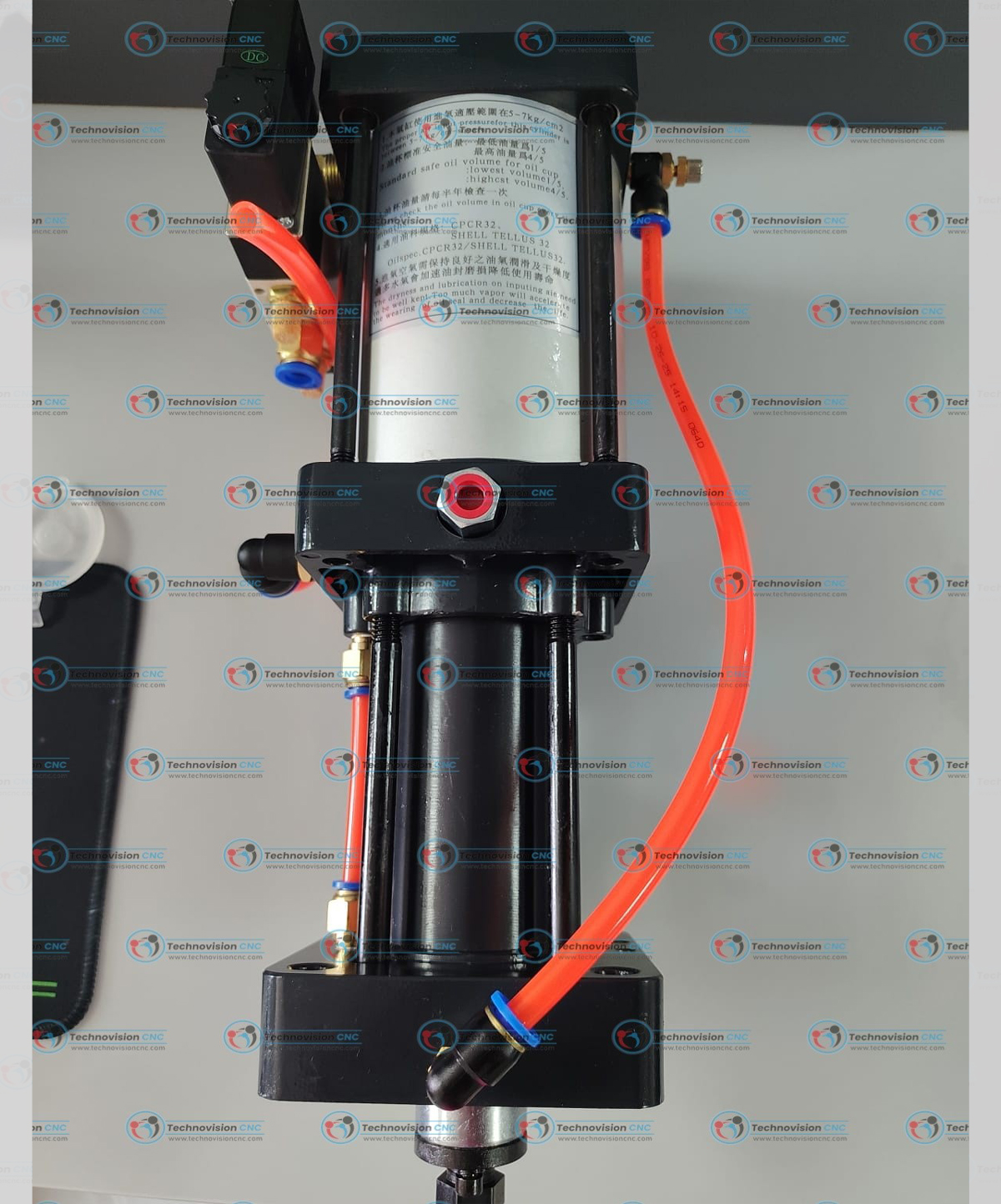 PNEUMATIC HYDROLIC BOOSTING CYLINDER